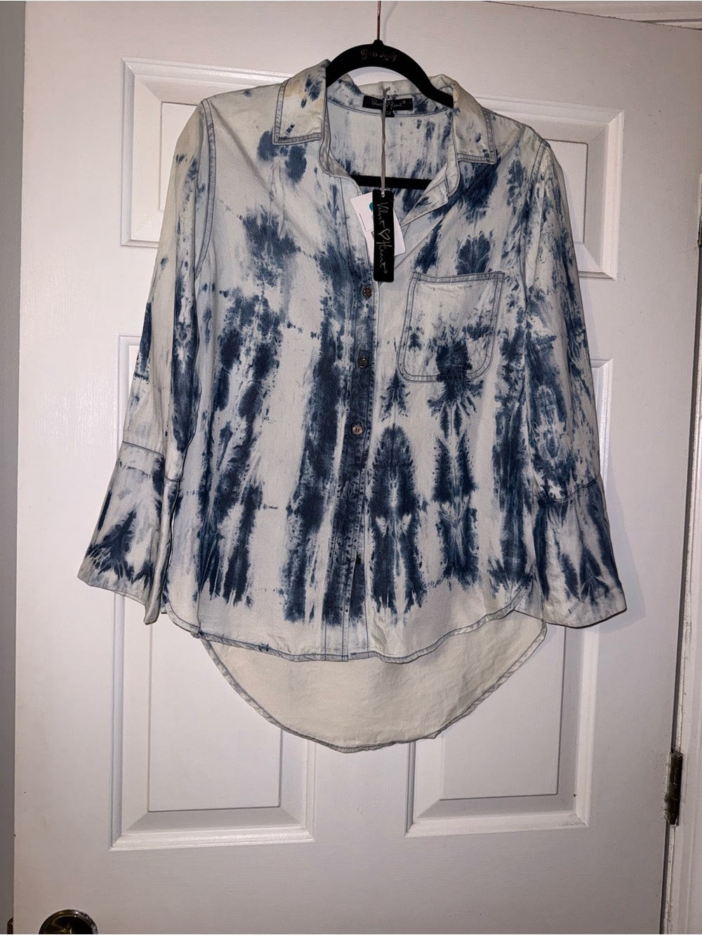 Velvet Heart Tie-Dye Button-Up Shirt - Blue & White